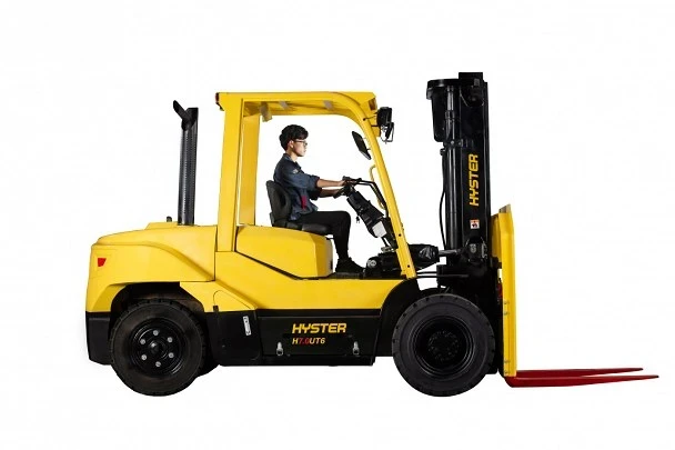 Hyster H5.0-7.0UT6 Forklift thumbnail 2