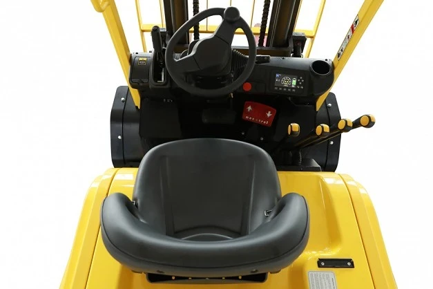 Hyster J1.5-3.5UT Forklift thumbnail 2