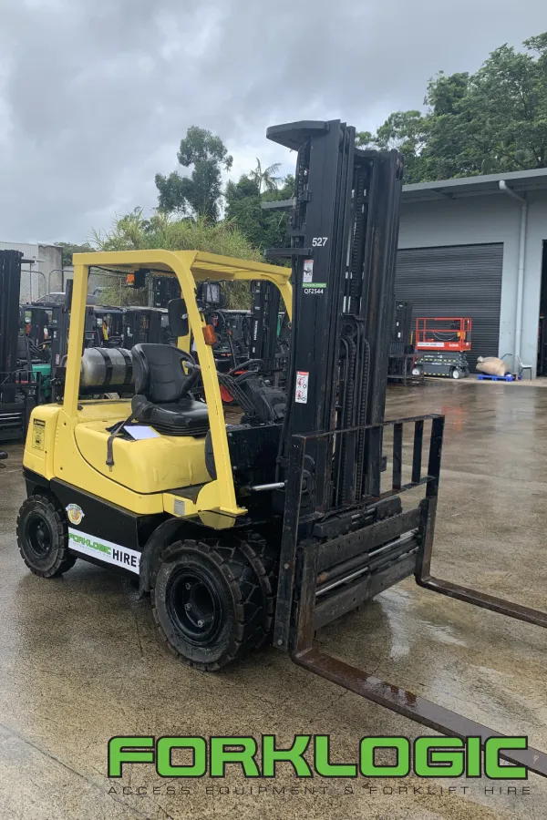2.5 Tonne Hyster Tall Mast LPG Forklift thumbnail 2
