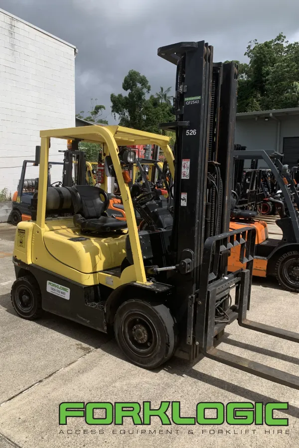 2.5 Tonne Hyster Tall Mast LPG Forklift thumbnail 2