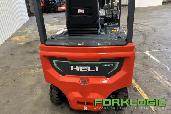 Heli 1.8 Tonne Container Mast Lithium Forklift thumbnail 5