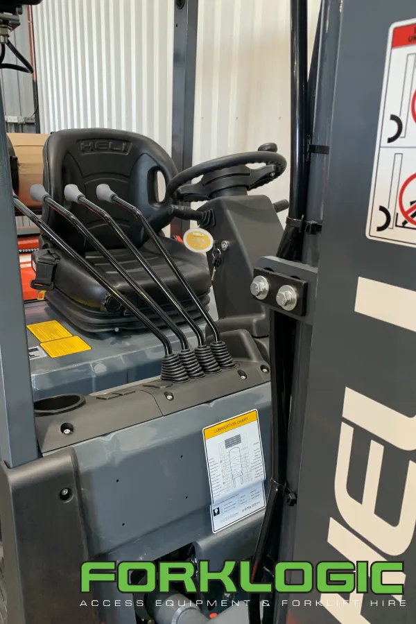 Heli LPG/Petrol 4 Wheel Counterbalance – 1800kgs thumbnail 4