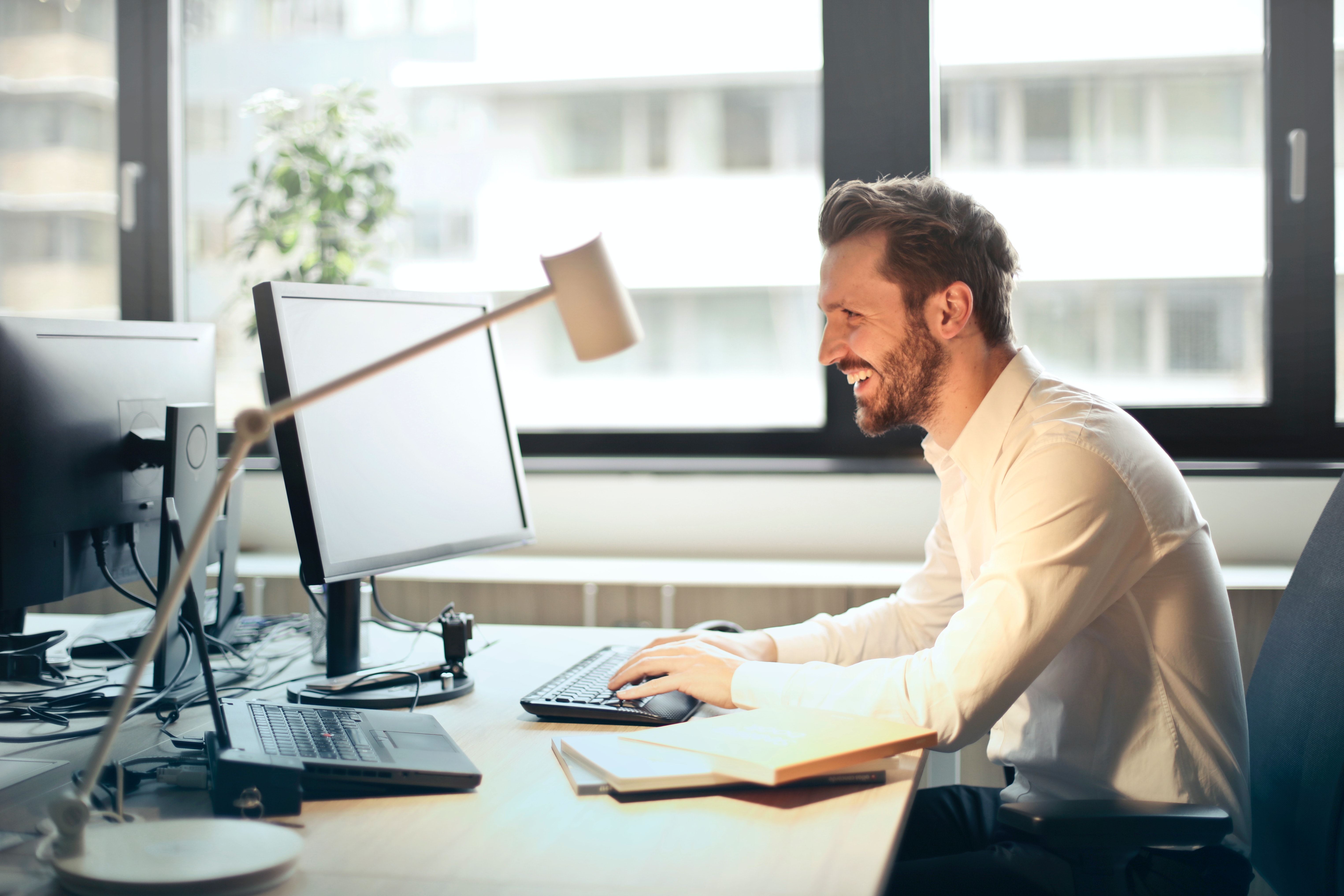 How to Integrate Hubspot Sales Hub with Outlook