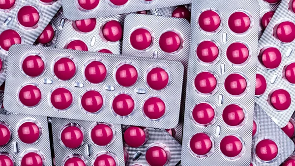 Knee: NSAIDs for Knee Pain