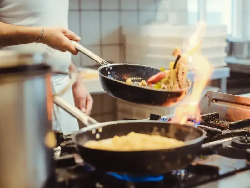 Commercial Gas Cooktop for Kitchens