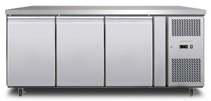 Bromic UBC1795SD 417L 3 Solid Door Underbench Chiller