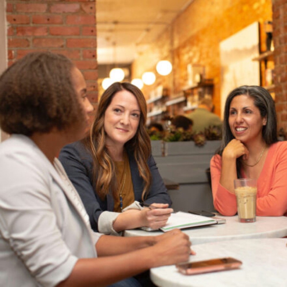 6 Brilliant Ways to Attract the Corporate Lunch Crowd to Your Restaurant