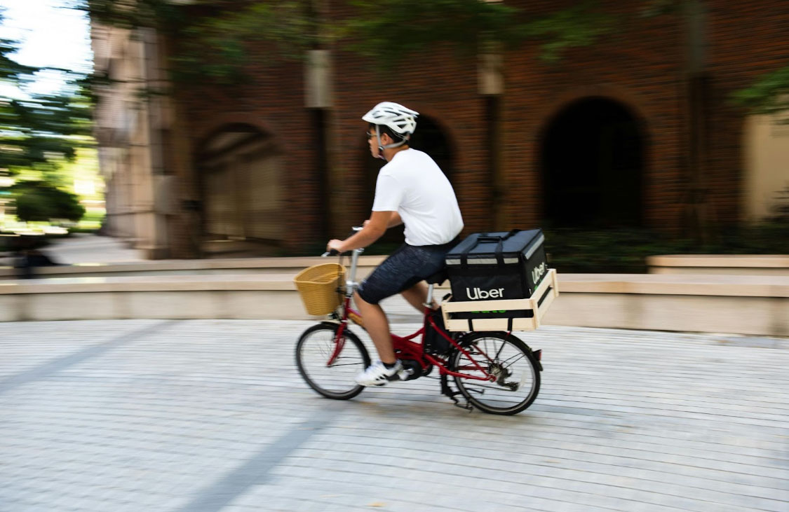 Navigating the Delivery Service Landscape: A Guide for Australian Restaurants
