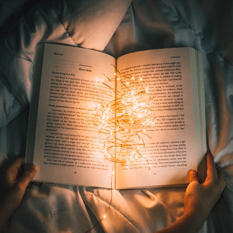 Digital Storytelling: How Brands Can Use Authenticity and Emotional Connection to Stand Out Online