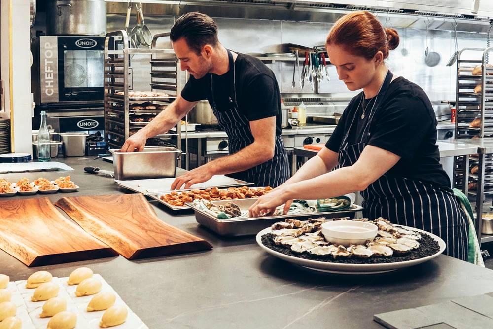 How to Embrace Easter at Your Restaurant with Seasonal Menus and Catering