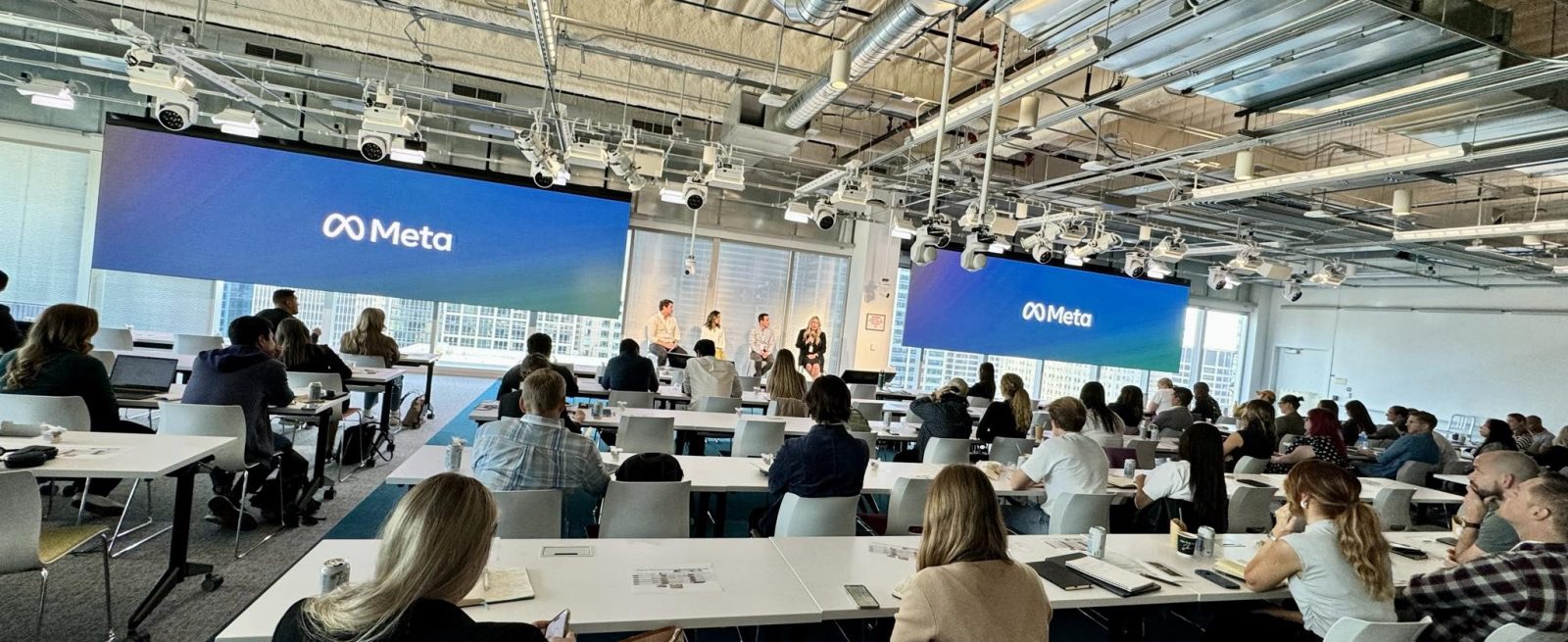 Social Marketing: Insights from Meta’s Restaurant Summit 