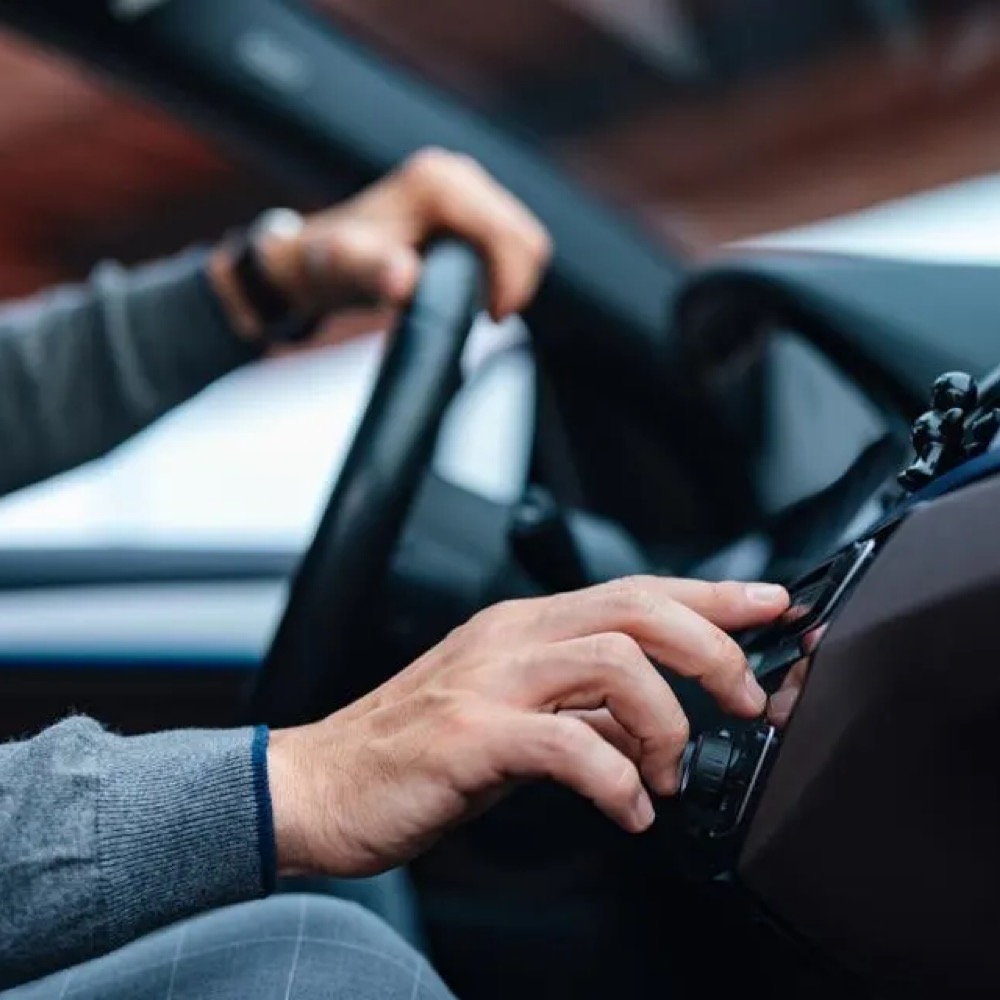 The Importance Of Integrating Digital And Traditional Marketing