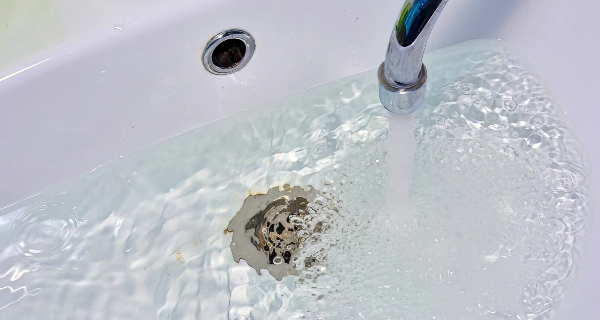 Bath Filling Water