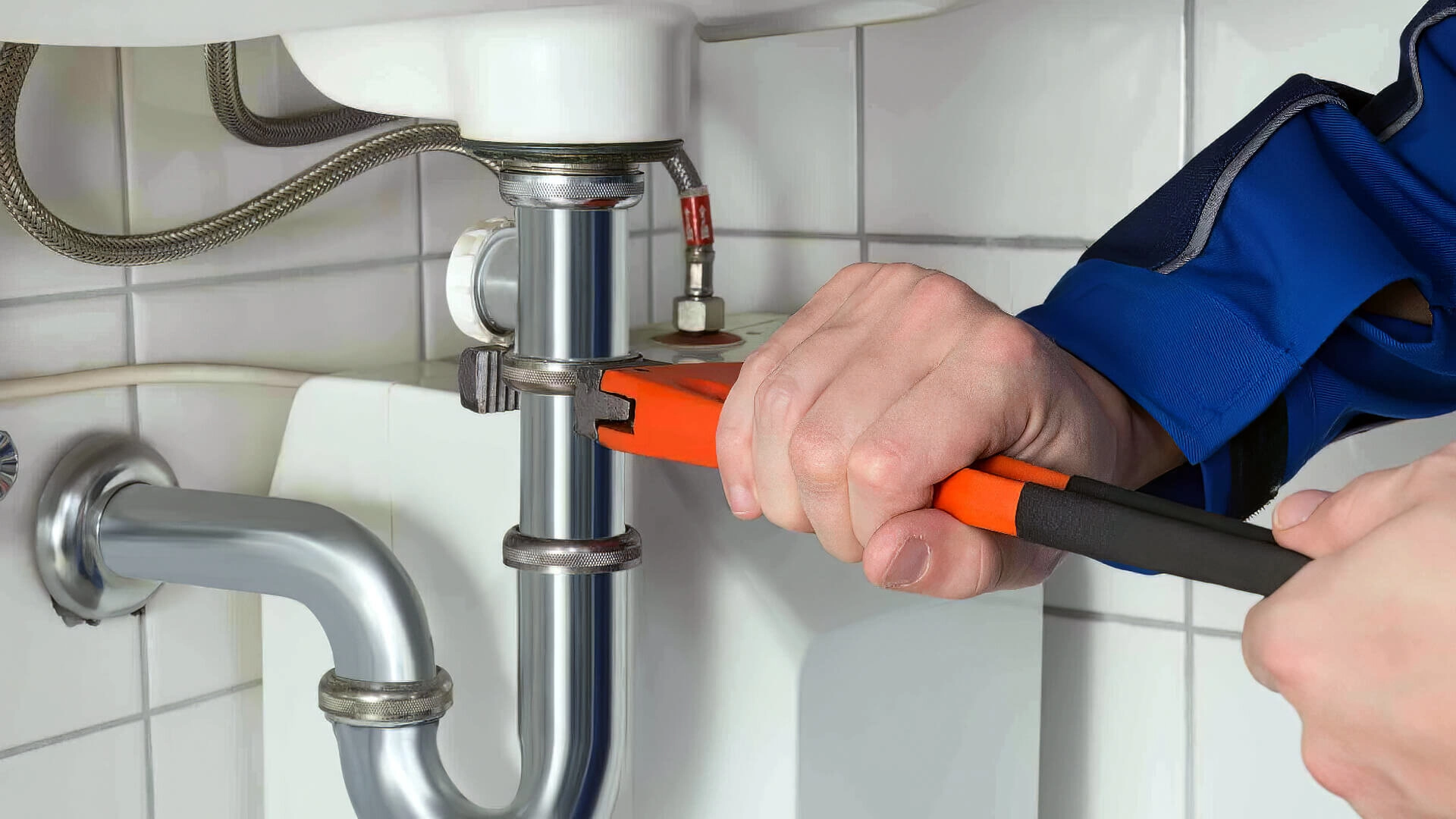 Test Plumbing Leaks