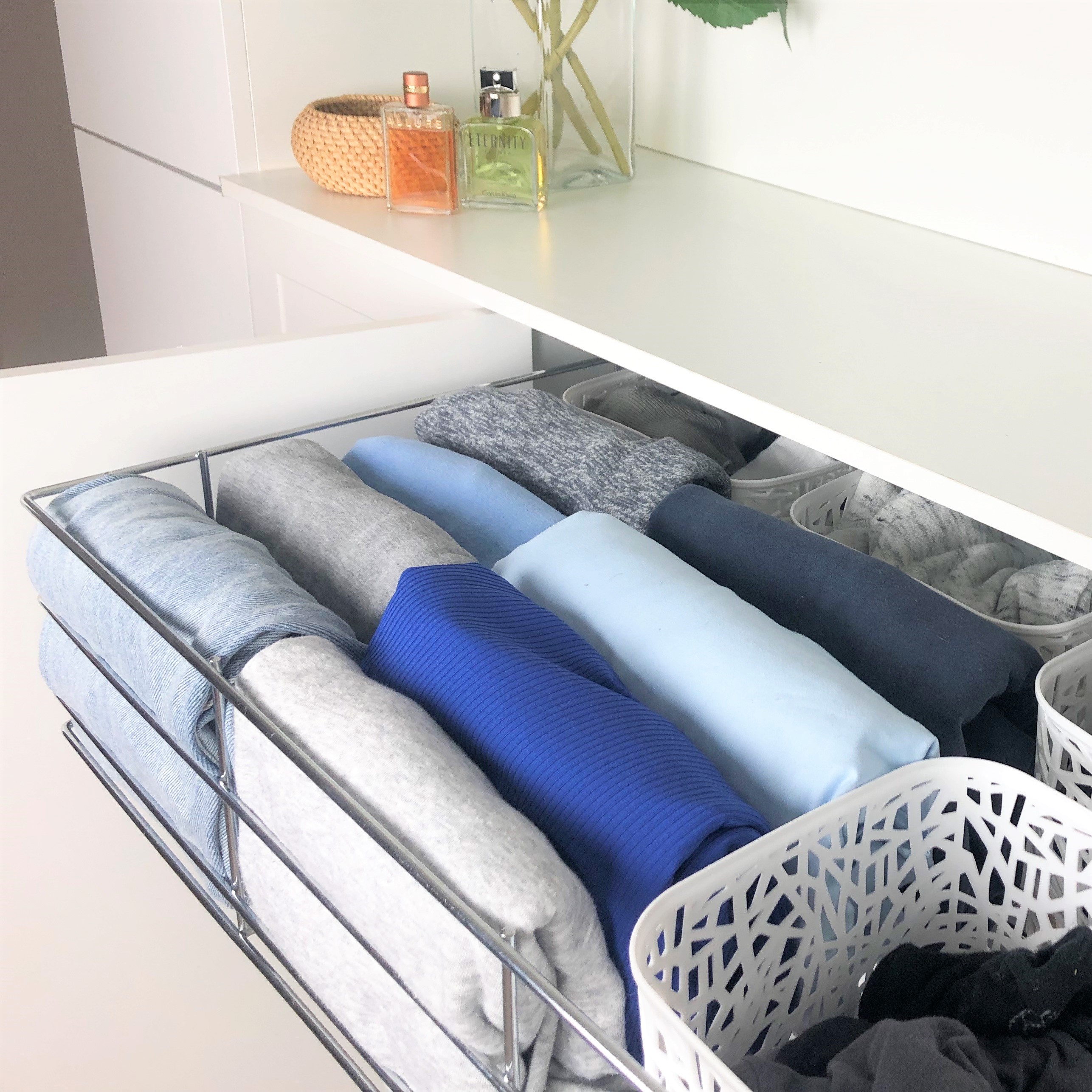 Thumbnail image of Wardrobe Pull Out Wire Basket (150mm High)
