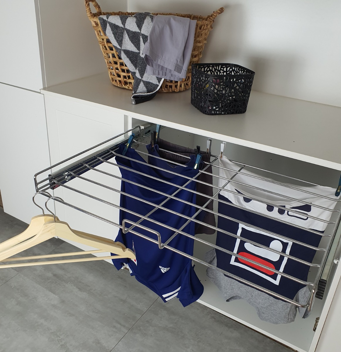 Image 1 Drying Rack, 510D (Incl. Side Mount Slides)