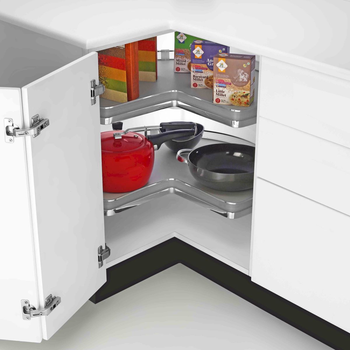 Thumbnail image of Corner Storage: 3/4 Lazy Susan -  Solid Base, No Pole (700D)