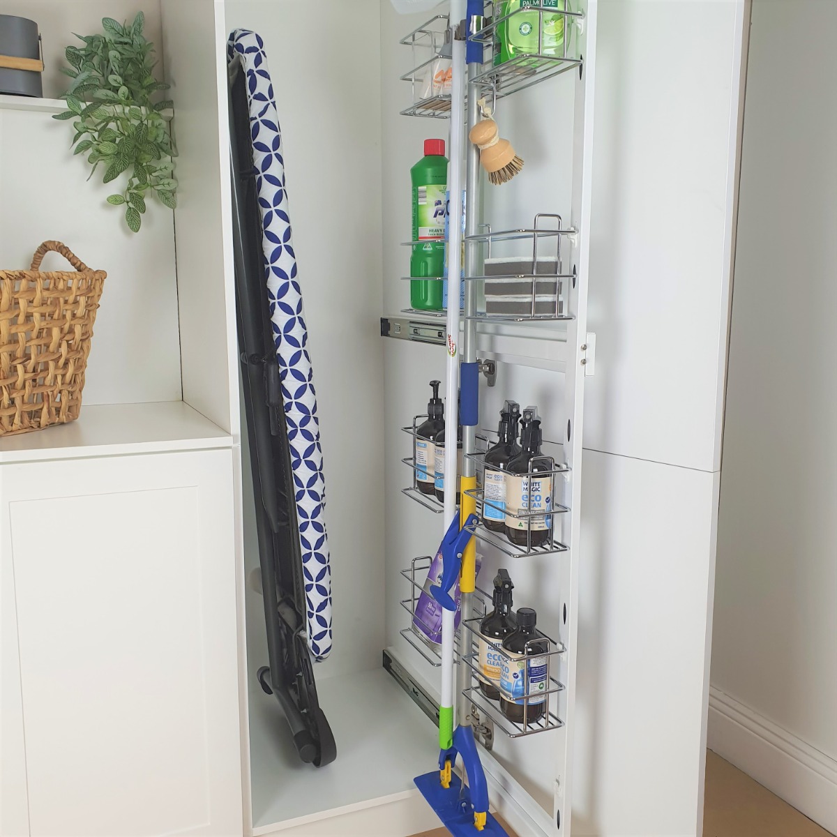 Image 3 of Why Slide-Out Shelves Are a Game-Changer for Kitchen Organisation
