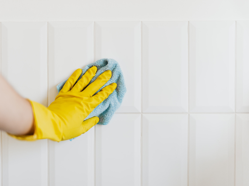 Household cleaning products vs commercial AGAR cleaning products