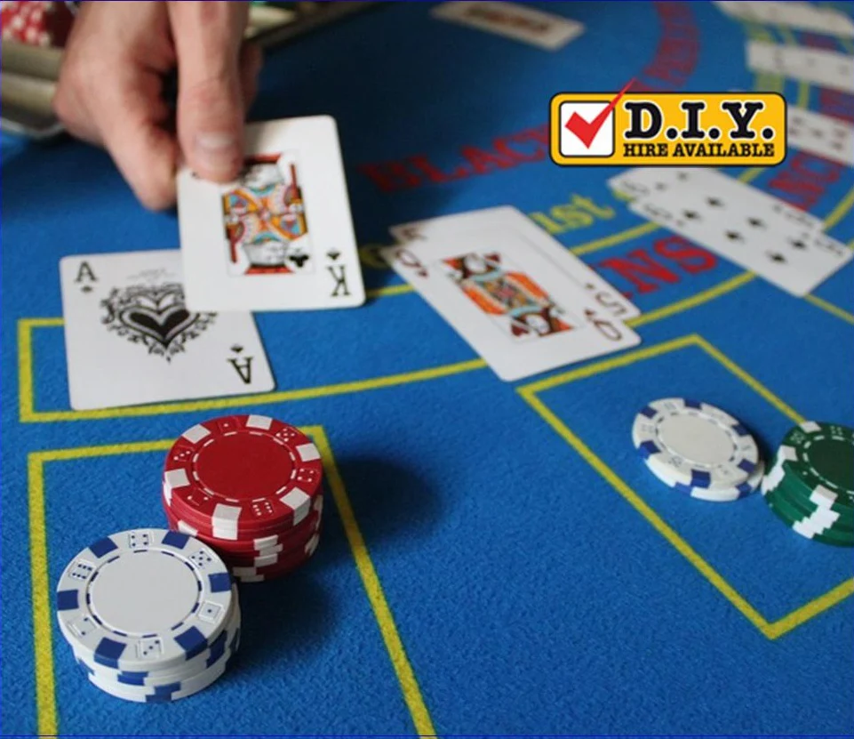 Image 1 for Deluxe Blackjack Table
