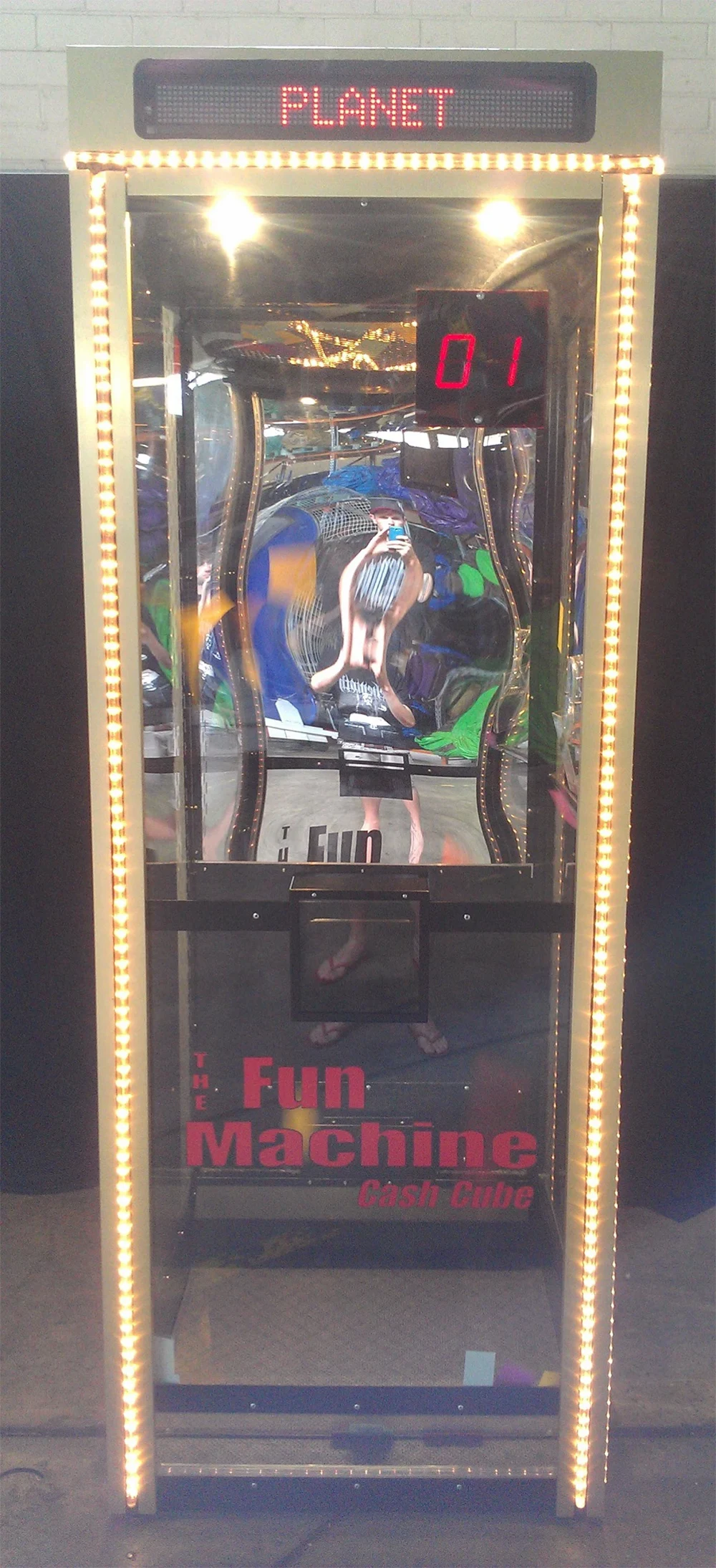 Image 3 for Deluxe Money Machine