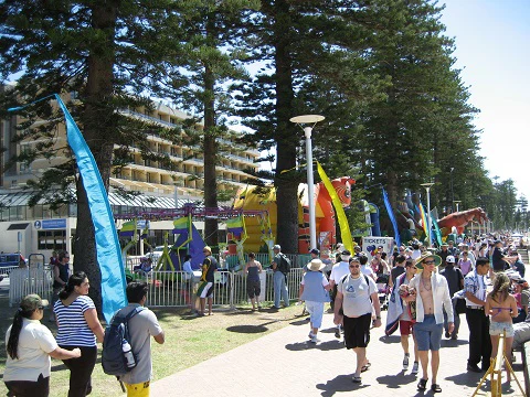 Image 2 for Dori Poles