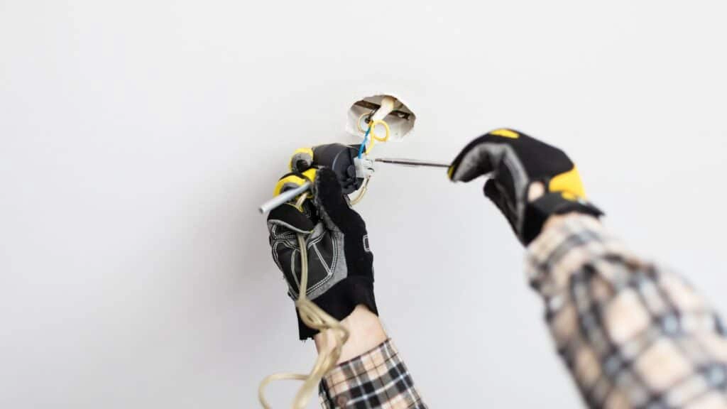 Common Switchboard Issues and Troubleshooting