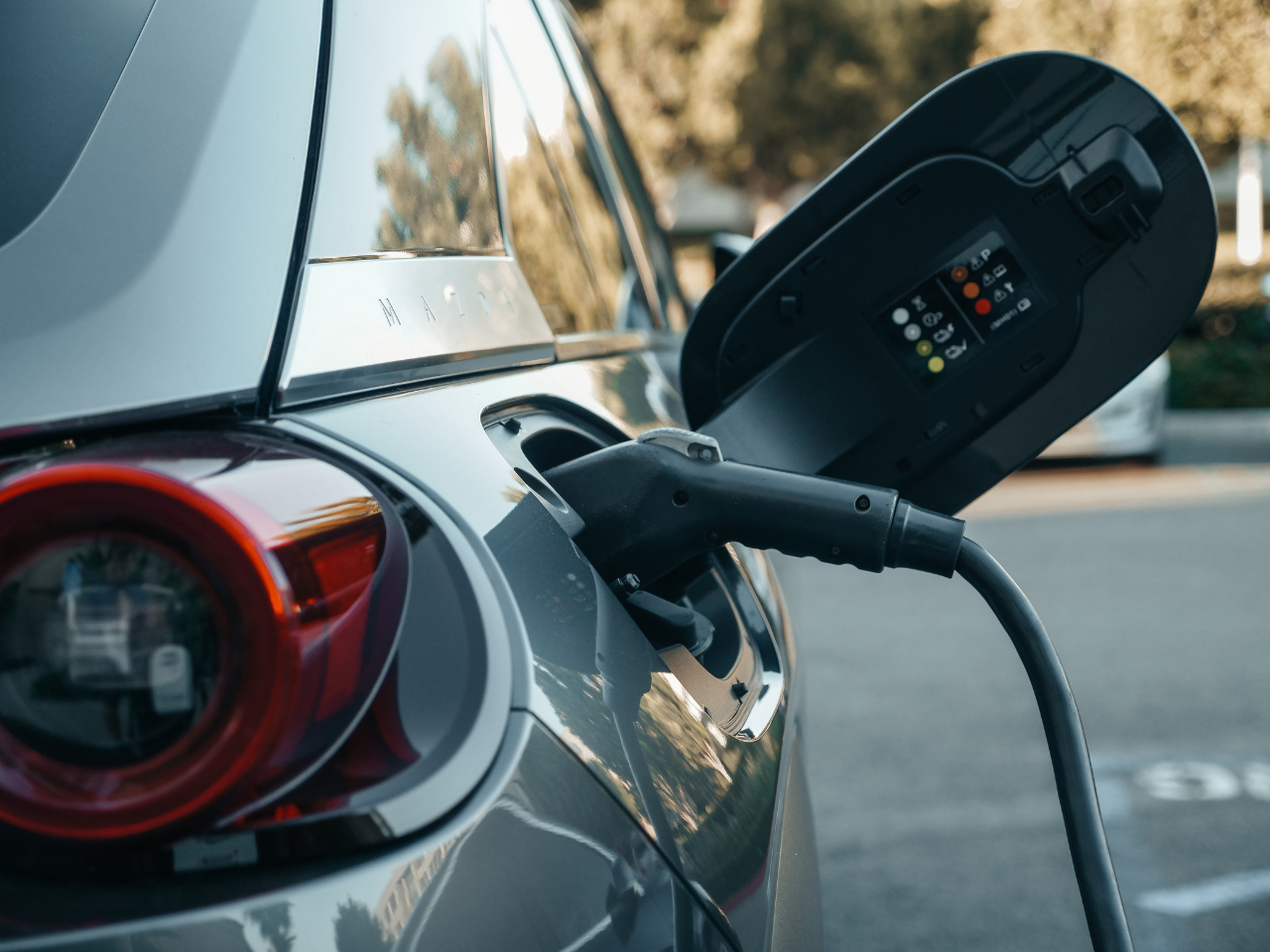 Choosing the Right EV Charger