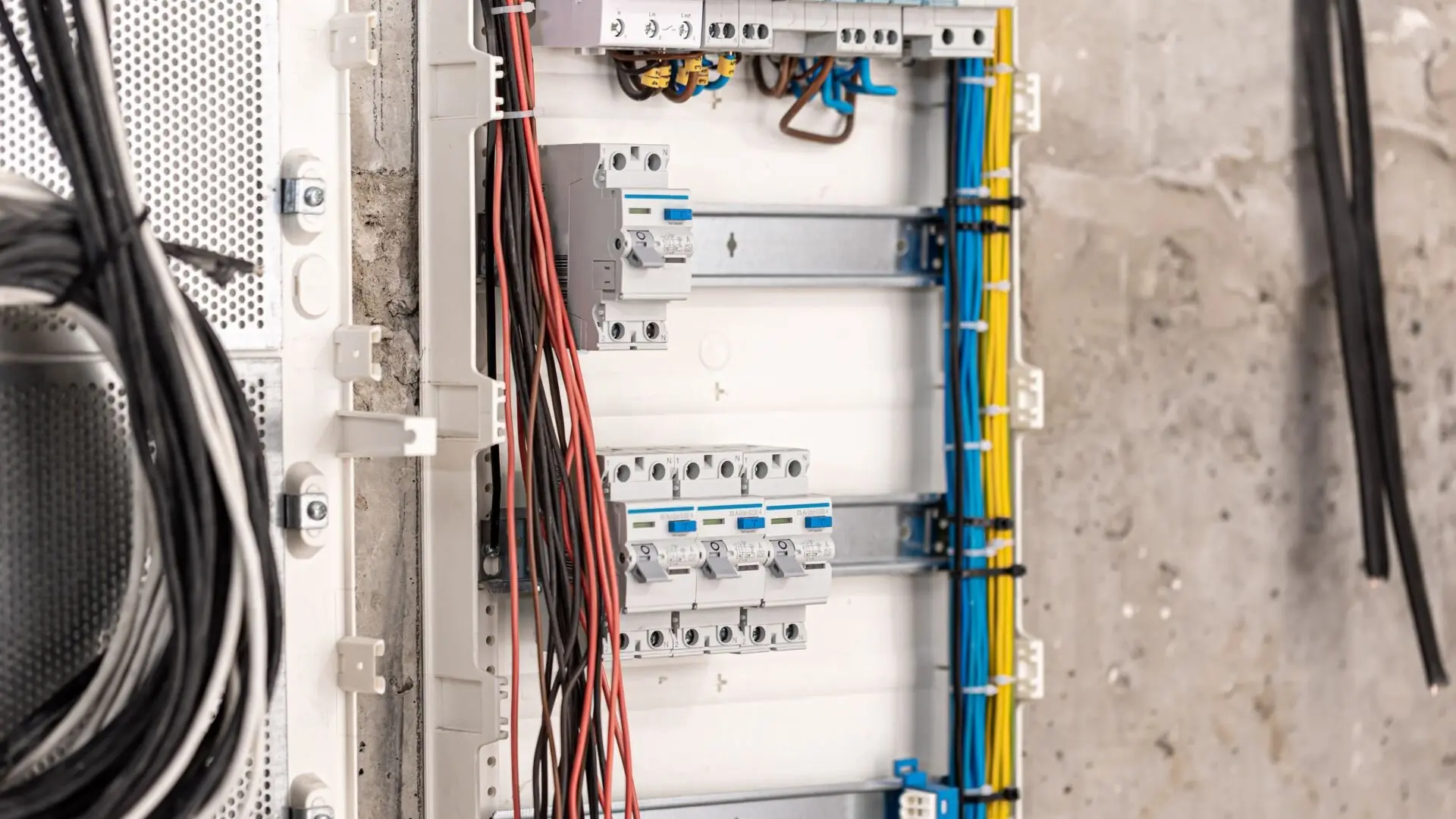 Circuit Breakers