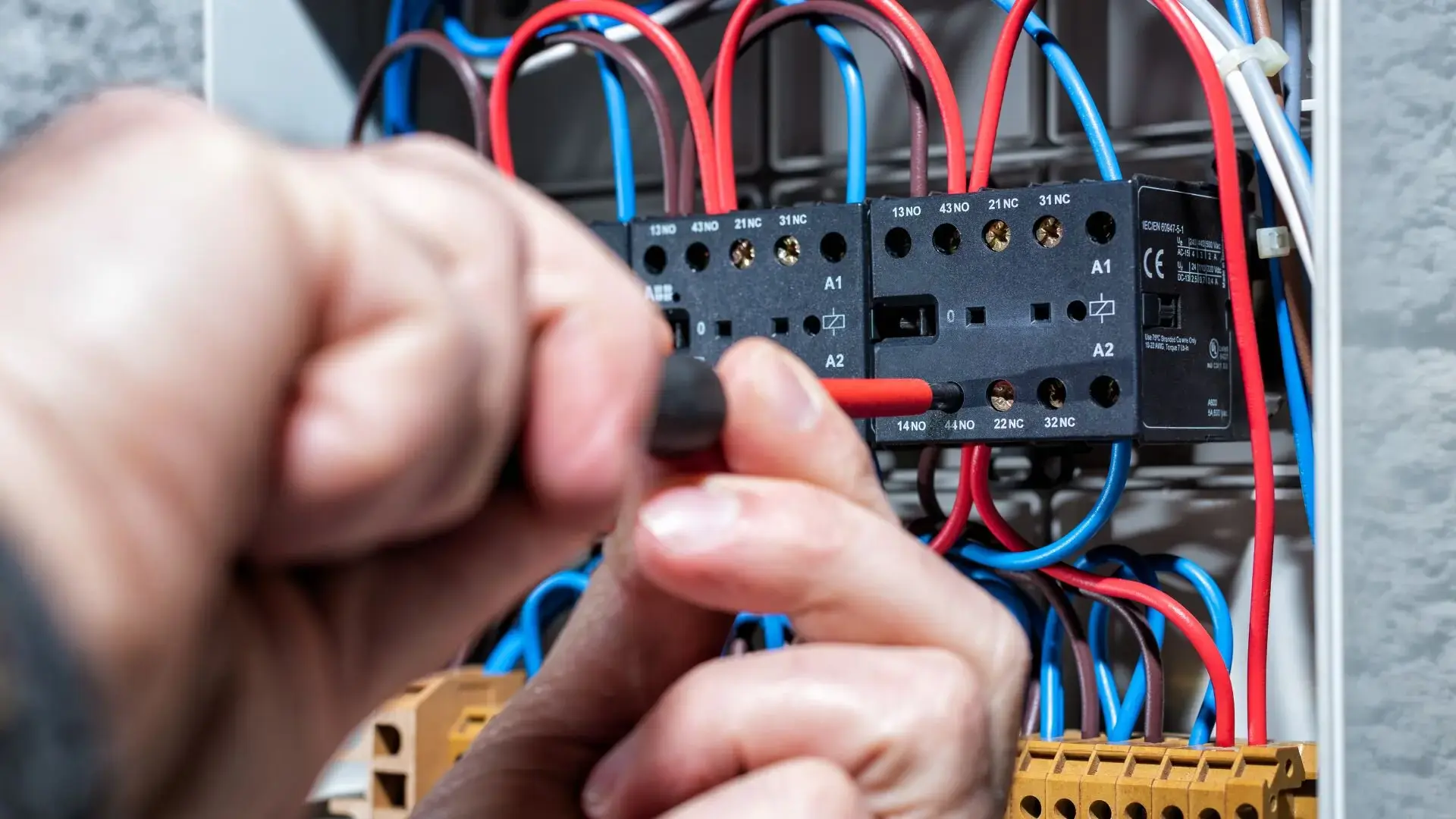 Checking switchboards