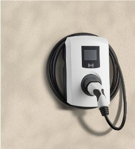 Kia Charge Ecoline EV Charger: charging capacity up to 7.4kW, single-phase power, professional installation at home