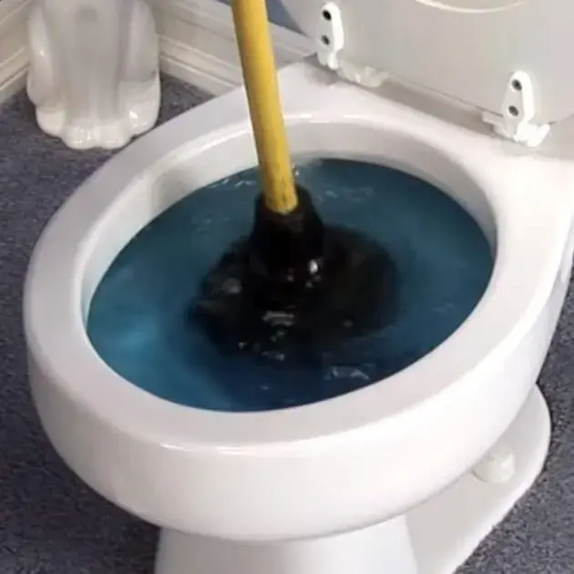 clearing blocked toilet