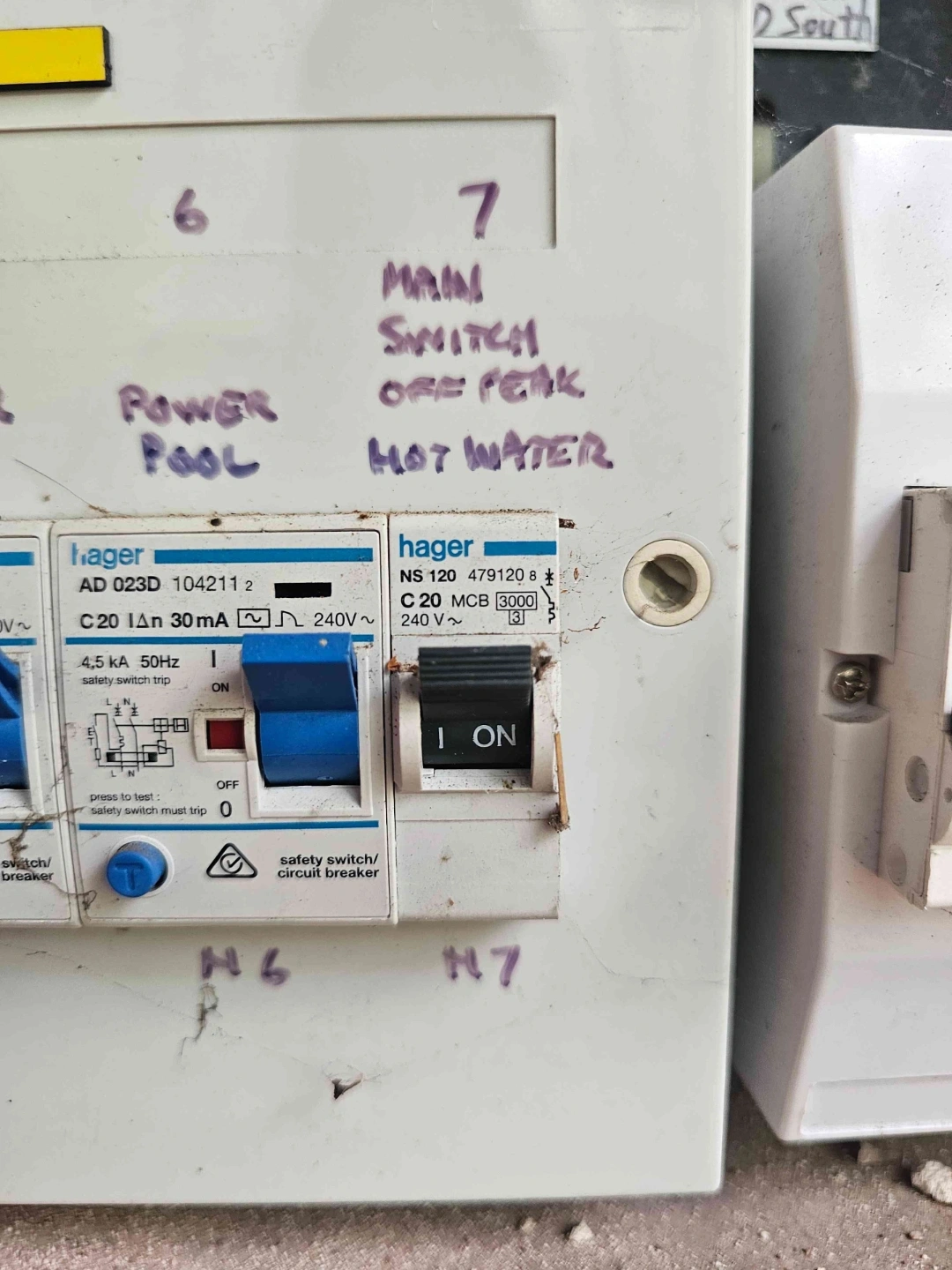 315L Rheem Stellar Hot Water Installation in Castle Hill – photo 4 of 4